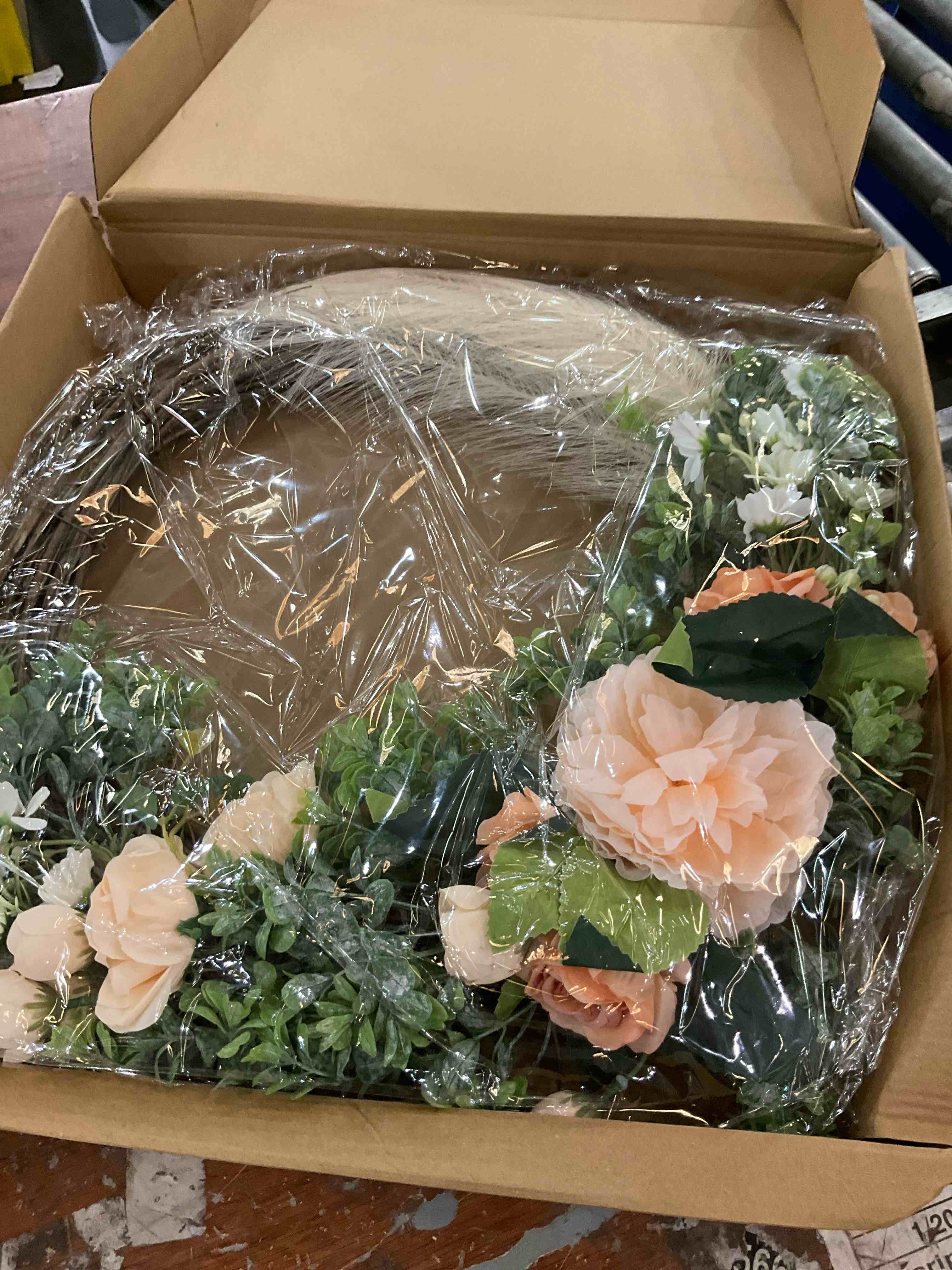 Decorative Front Door Wreath - 20" Rattan Base — photo 4