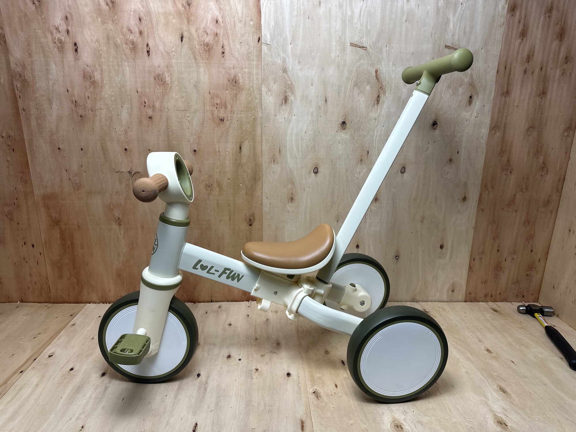 LOL-FUN Tricycle for Toddlers 1-3 Baby Balance Bike 1 2 Year Old Boys Girls Ride on Toy with Parent Steering Push Handle & Removable Pedal — photo 7