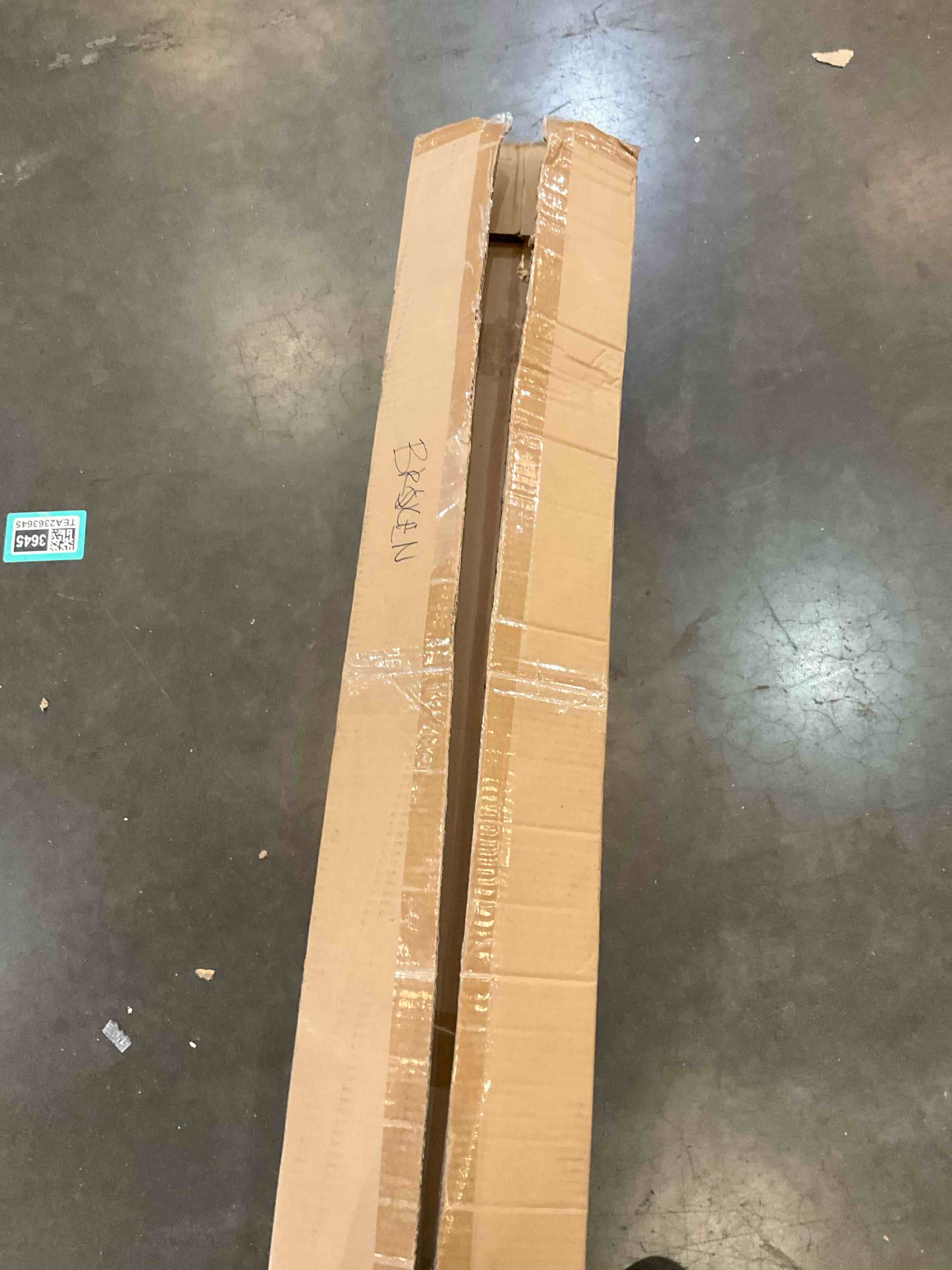 Shura 4-Light Integrated LED Track Light w/ Rotatable Heads — photo 2