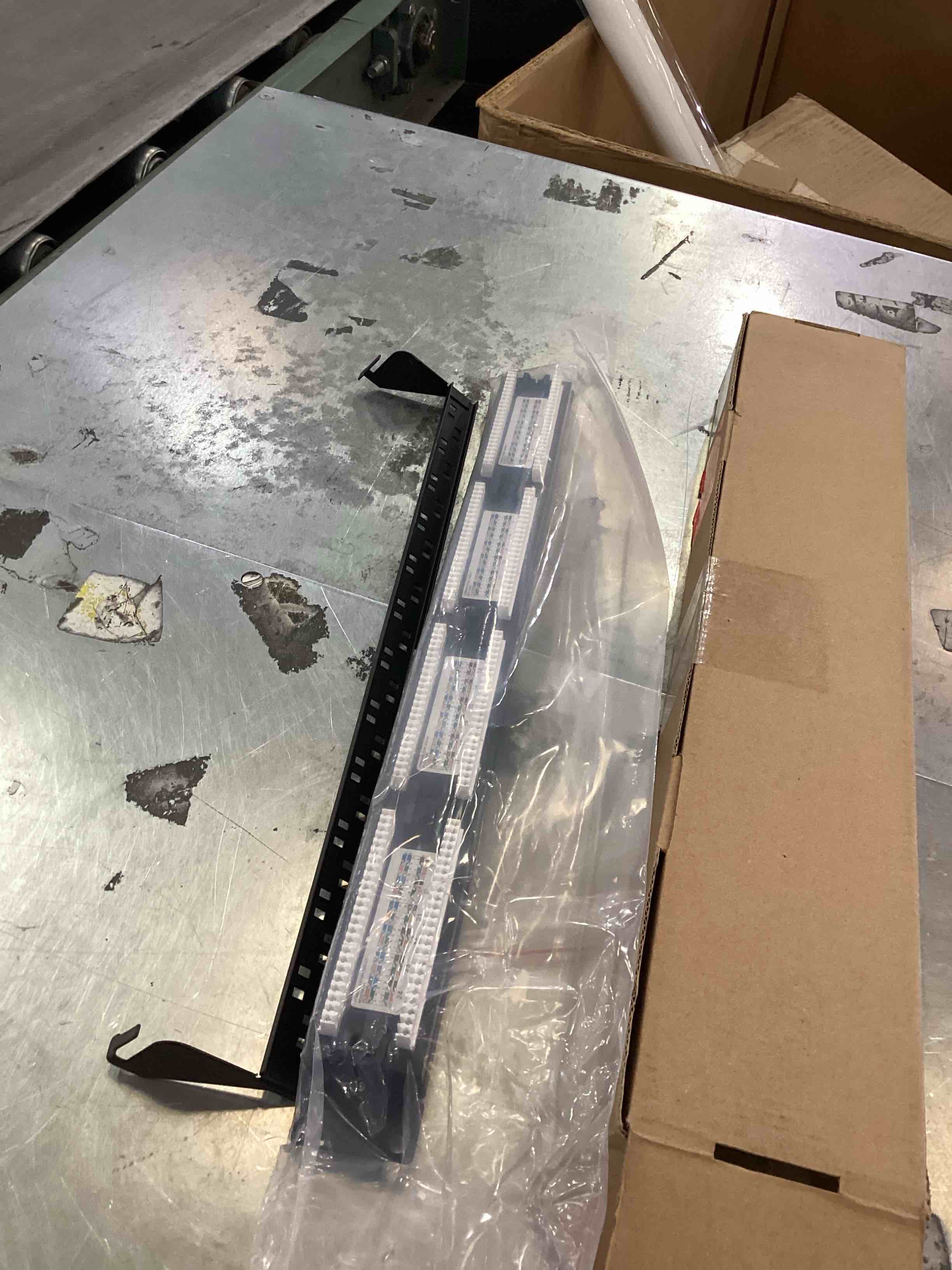 1U UTP 24 Port Patch Panel — photo 3