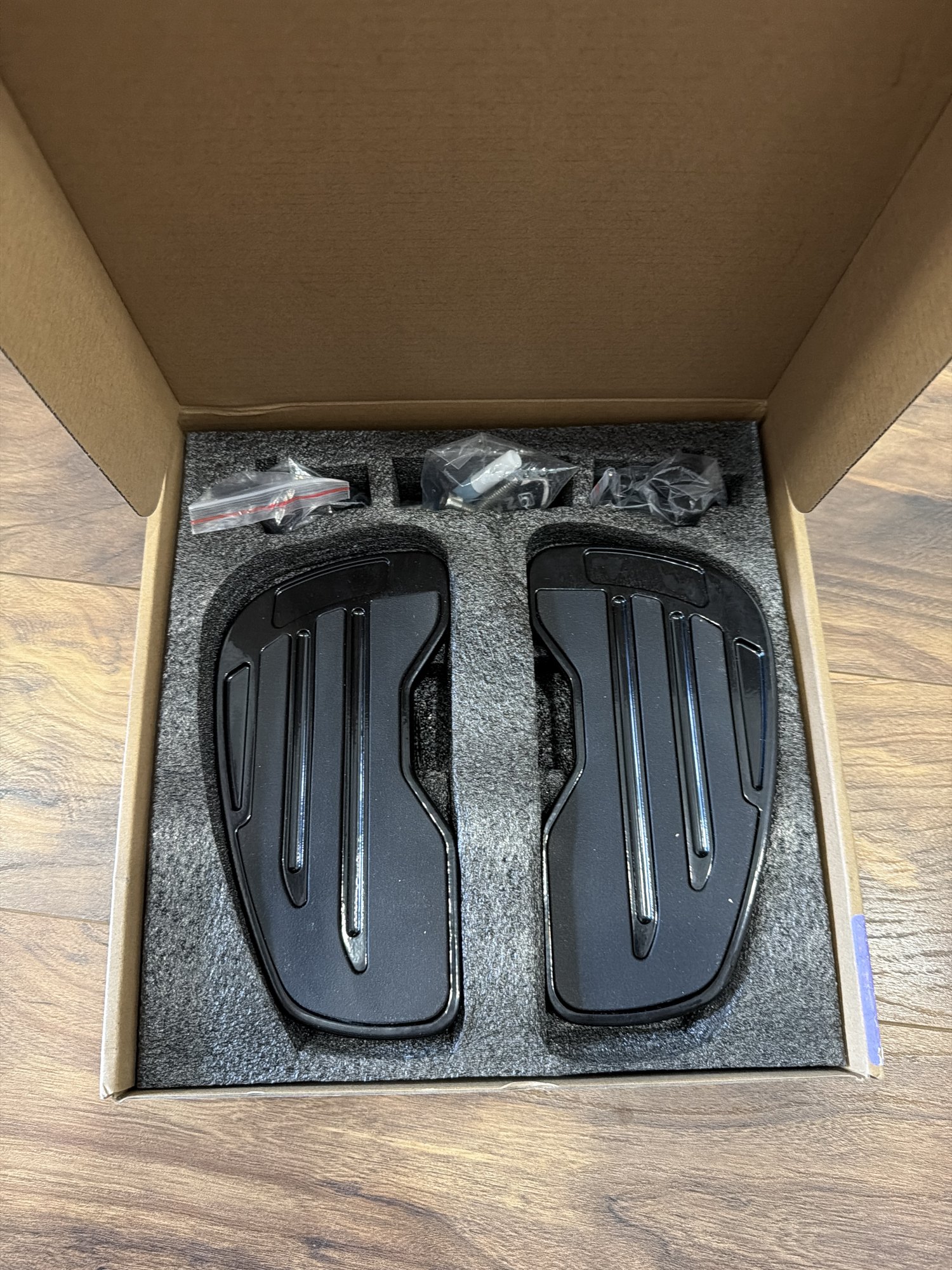 Motorcycle Footpeg Front Footrest Pegs for Harley Nightster 975 Special 2022 2023 2024 Driver Foot Pegs Motorbike Highway Footboard Accessories PM — photo 7