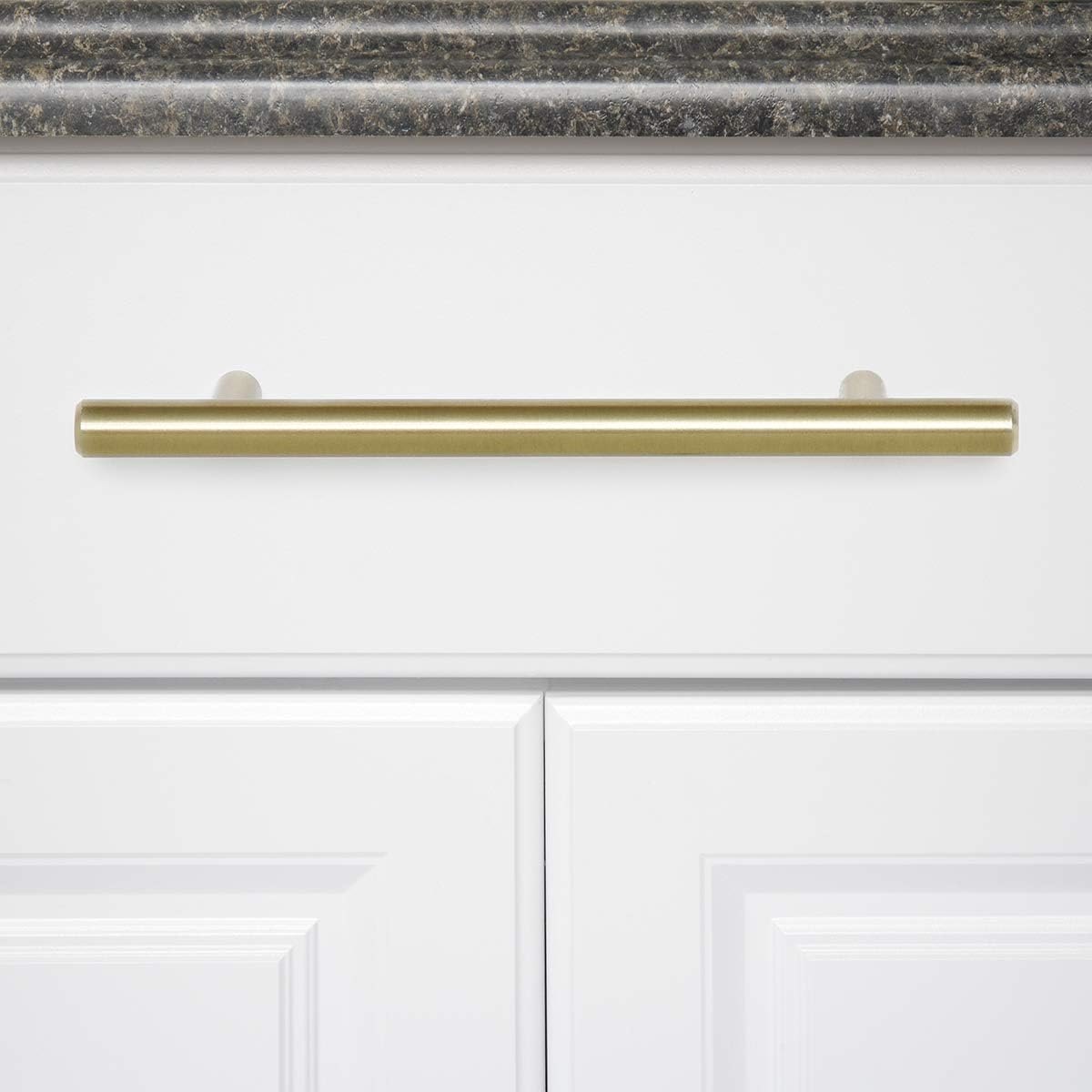 Amazon Basics Euro Bar Cabinet Handle (1/2-inch Diameter), 7.38-inch Length (5-inch Hole Center), Golden Champagne, 25-pack 7.38 in Length (5 in Hole Center) Golden Champagne 25 — photo 5