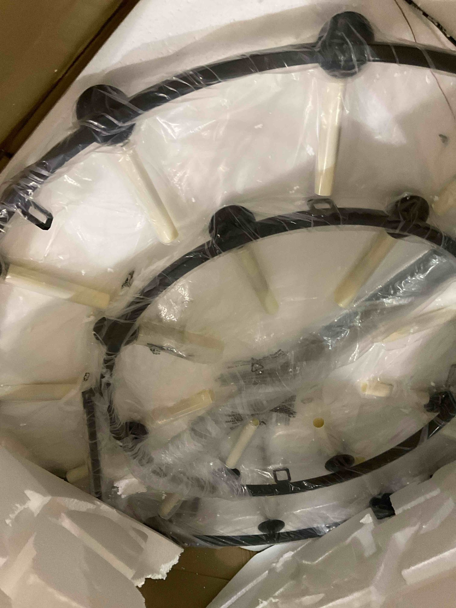 Zakery 20 - Light Dimmable Candle Style Wagon Wheel — photo 6